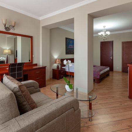Penthouse Hotel Tbilisi Eksteriør bilde