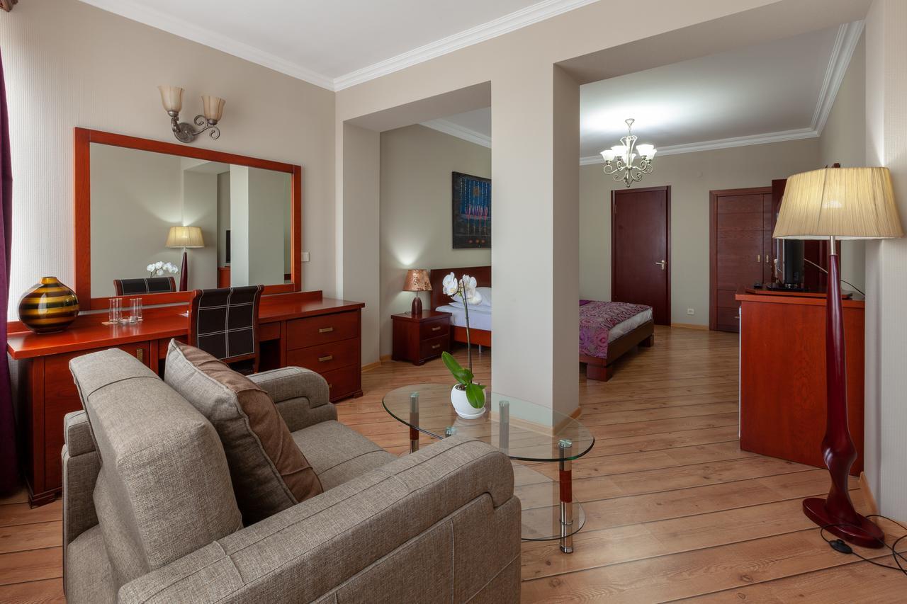 Penthouse Hotel Tbilisi Eksteriør bilde