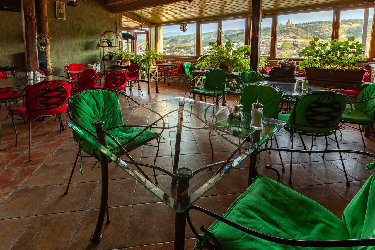 Penthouse Hotel Tbilisi Eksteriør bilde