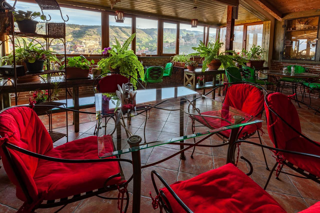 Penthouse Hotel Tbilisi Eksteriør bilde