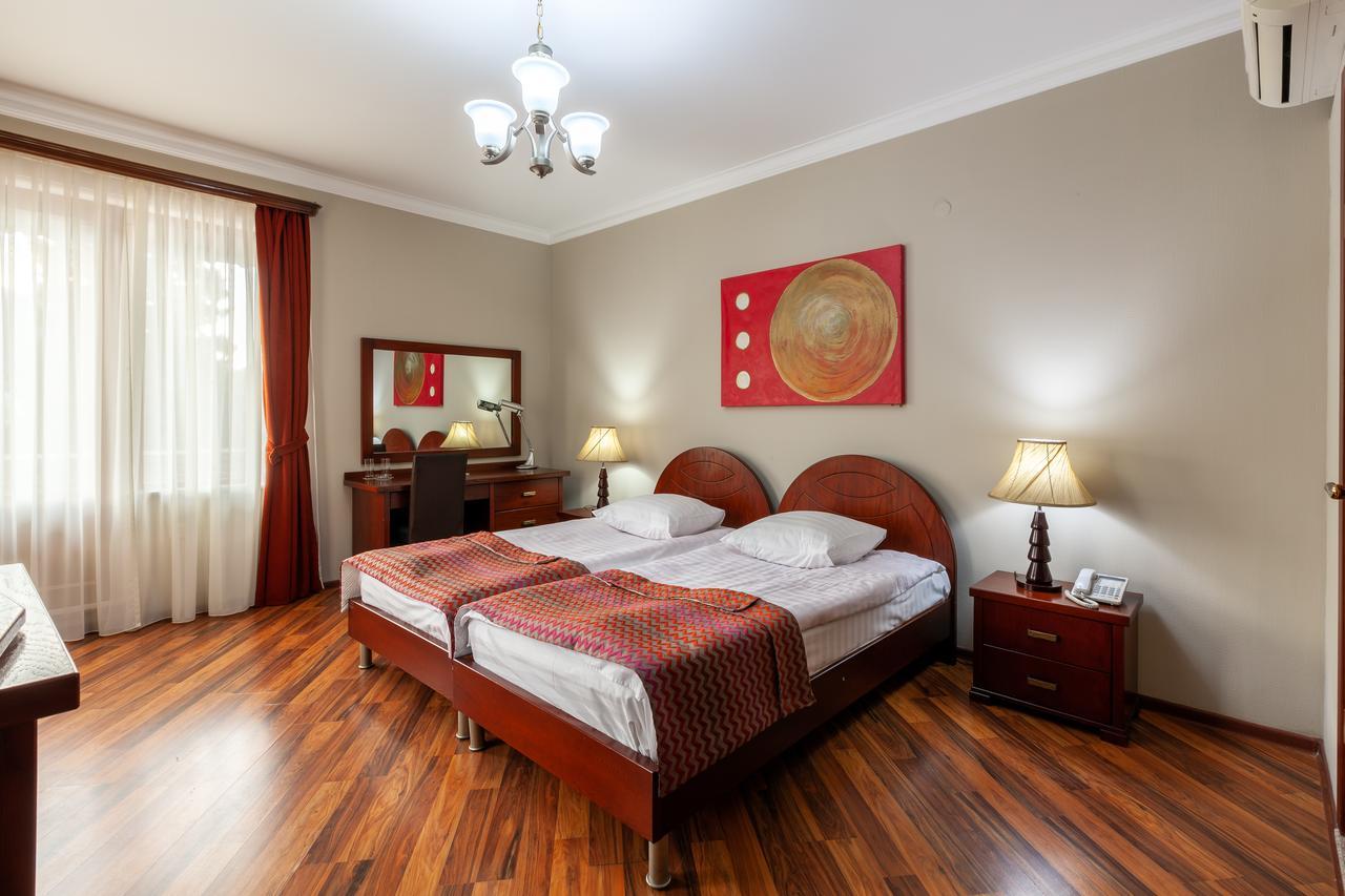Penthouse Hotel Tbilisi Eksteriør bilde