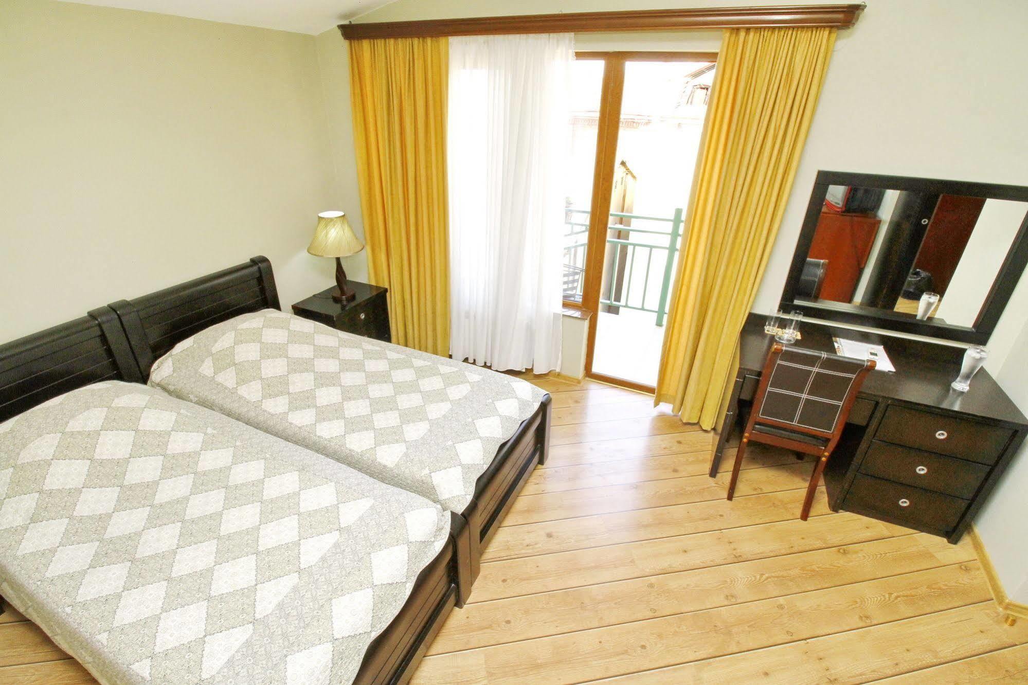 Penthouse Hotel Tbilisi Eksteriør bilde