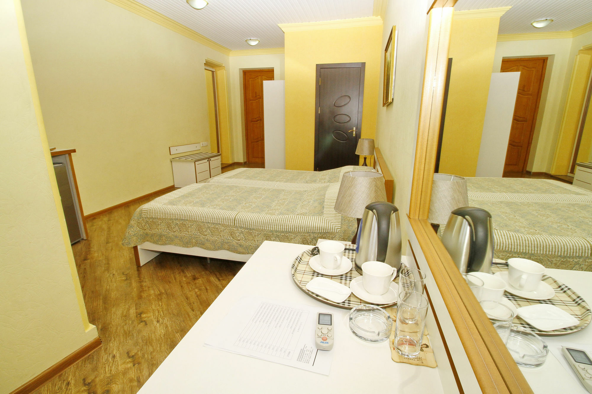 Penthouse Hotel Tbilisi Eksteriør bilde